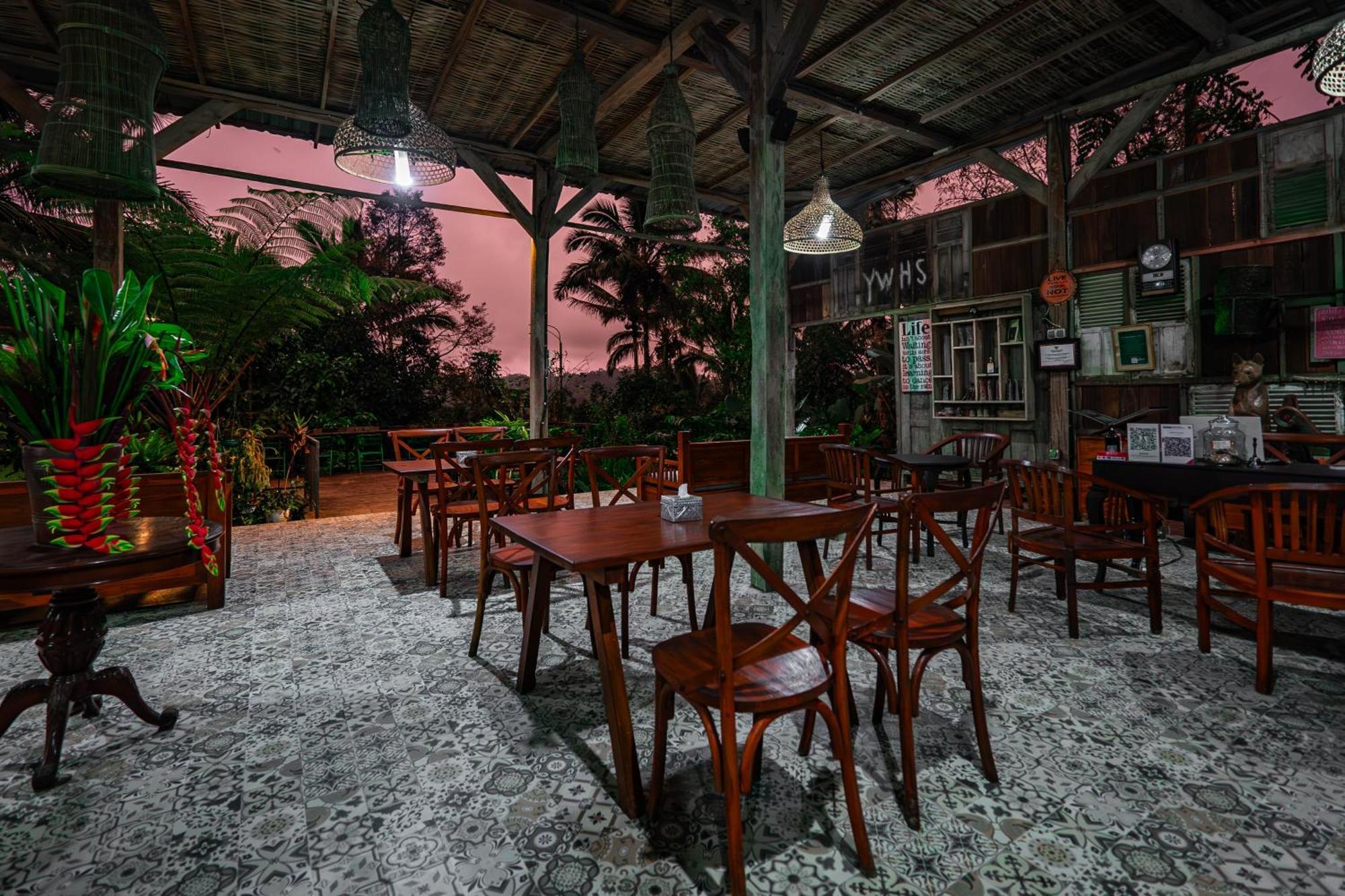 Bali Jungle Camping By Amerta Experience Selemadeg Extérieur photo